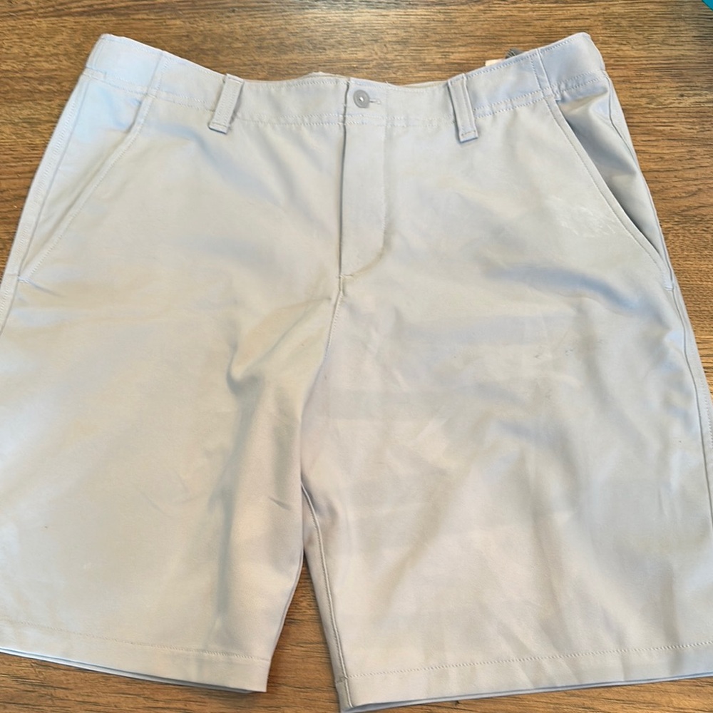 Boys Grey Under Armor shorts
